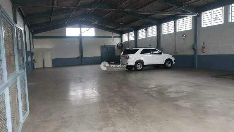 Pavilhão para aluguel no Camobi: 