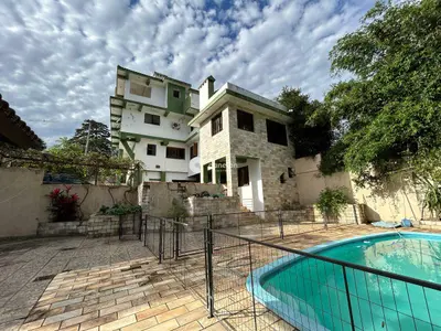 Casa à venda no Itararé: 