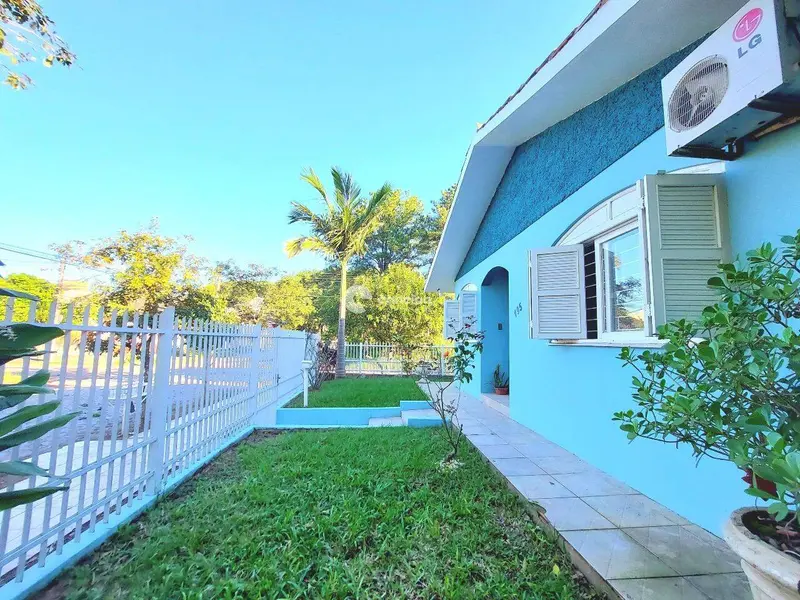 Casa à venda no Camobi: 