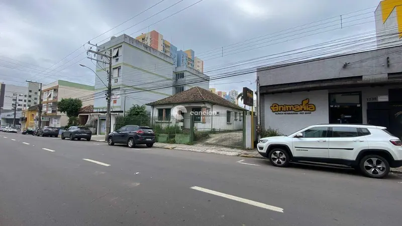 Terreno Comercial à venda no Centro: 