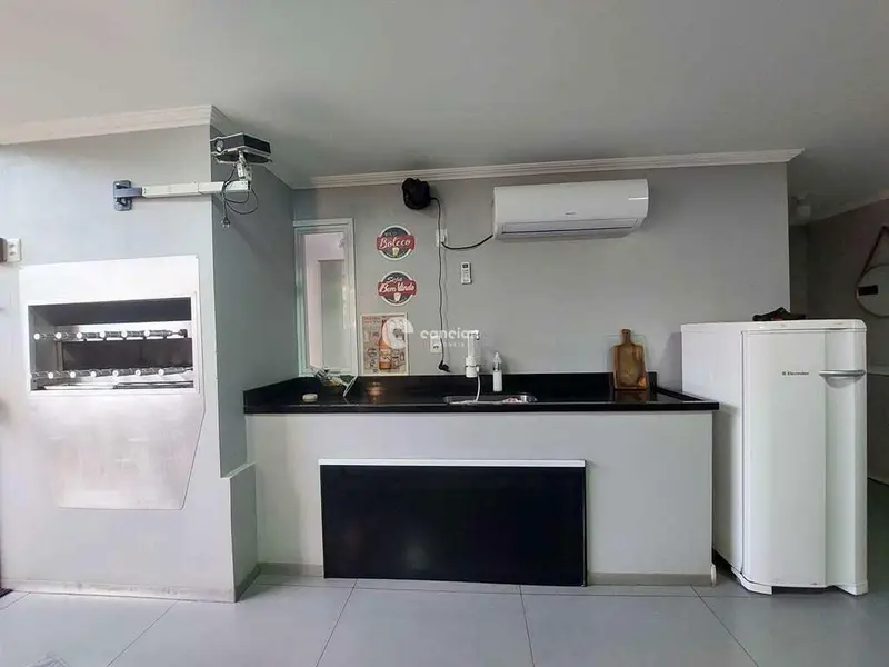 Casa à venda no Juscelino Kubitschek: 