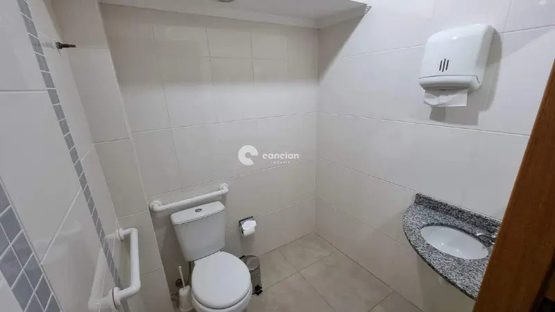 Sala Comercial para aluguel no Centro: 