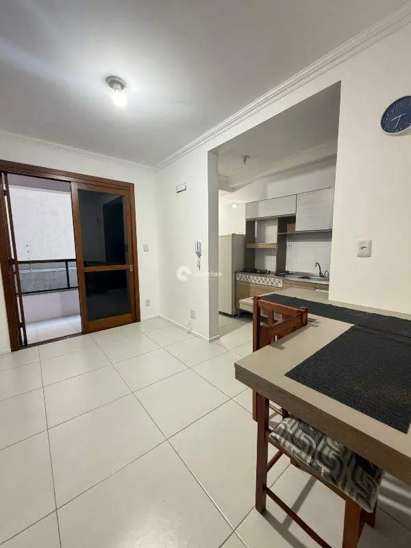 Apartamento para aluguel no Camobi: 