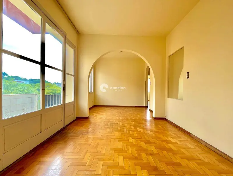 Apartamento à venda no Centro: