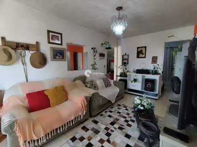 Casa à venda no Tancredo Neves: 