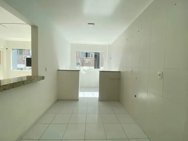 Apartamento à venda no Km 3: 