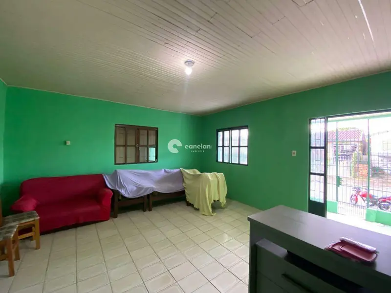 Casa à venda no Tancredo Neves: 
