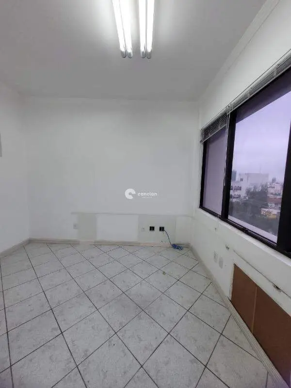Sala Comercial à venda no Centro: