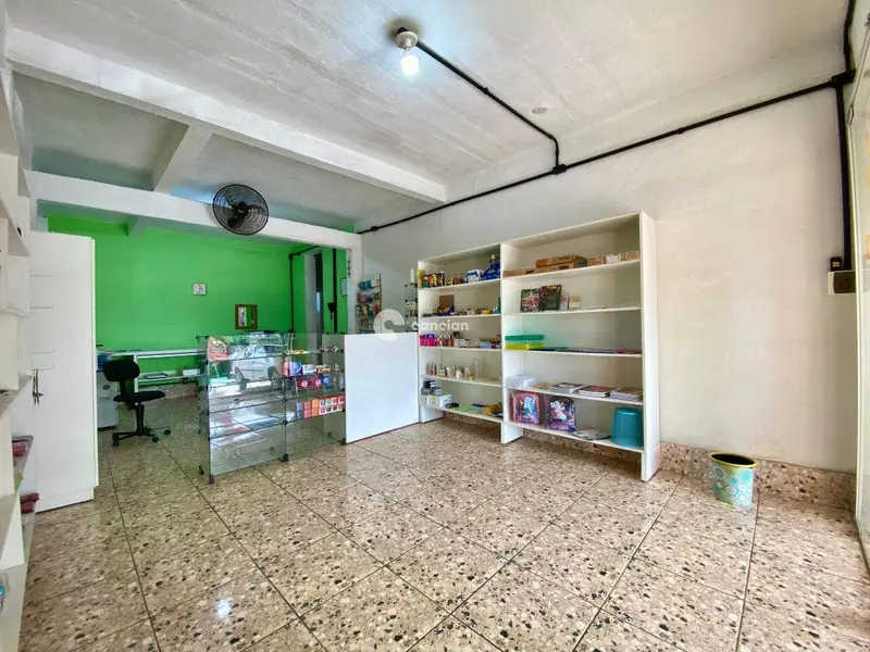 Casa à venda no Juscelino Kubitschek: 