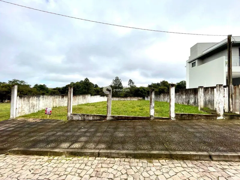 Terreno à venda no Alto da Serra: 