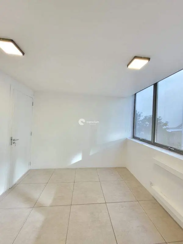 Sala Comercial à venda no Centro: 