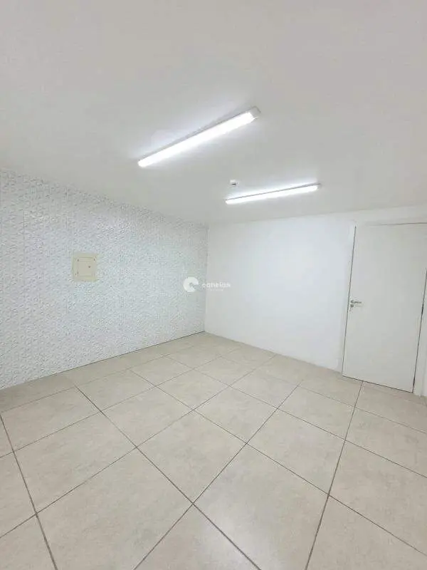 Sala Comercial à venda no Centro: 