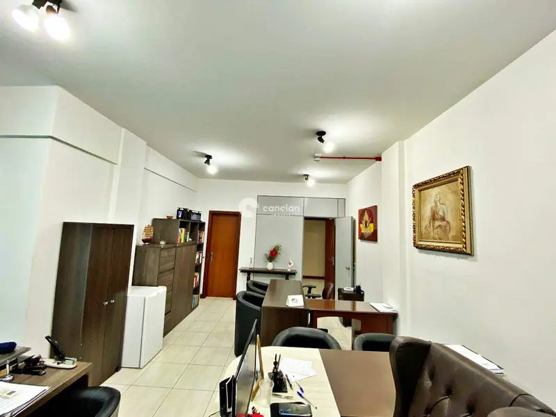 Sala Comercial à venda no Nossa Senhora das Dores: 