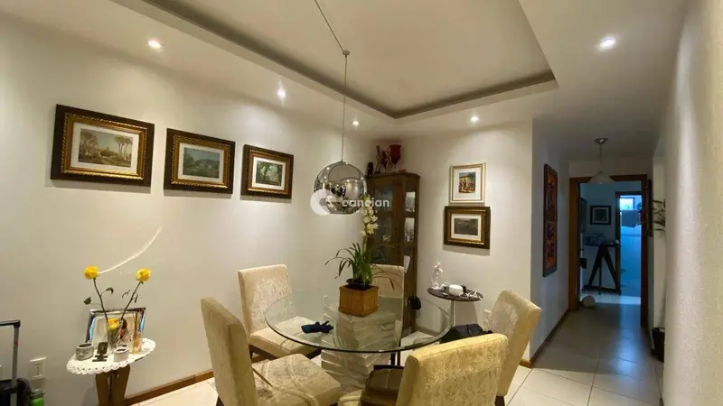 Apartamento à venda no Centro: