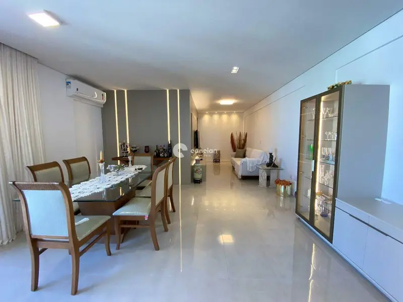 Apartamento à venda no Nossa Senhora Medianeira: 