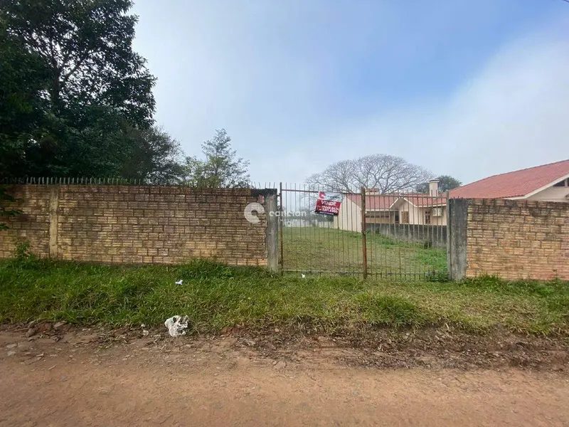 Terreno à venda no Camobi: 