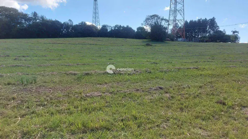 Terreno à venda no Parque Serrano: 