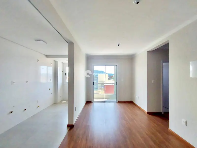 Apartamento à venda no Camobi: 