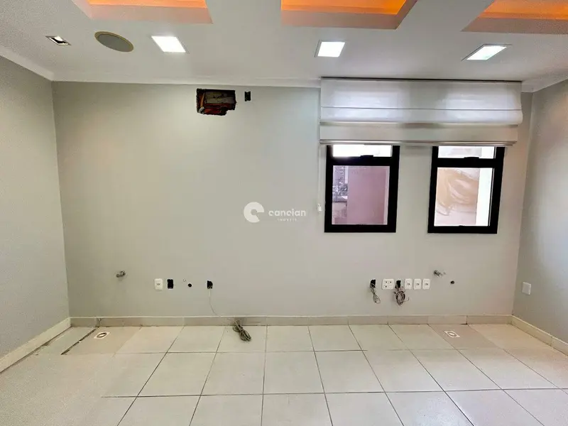 Sala Comercial à venda no Centro: