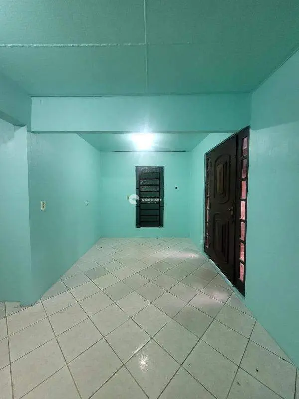 Casa para aluguel no Tancredo Neves: 