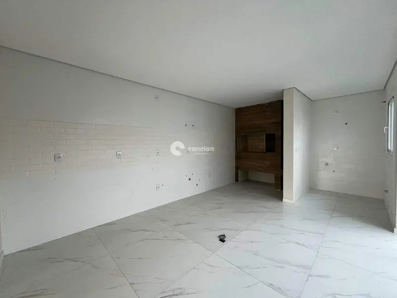 Casa de Condomínio à venda no Camobi: 