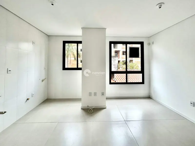 Apartamento à venda no Camobi: 