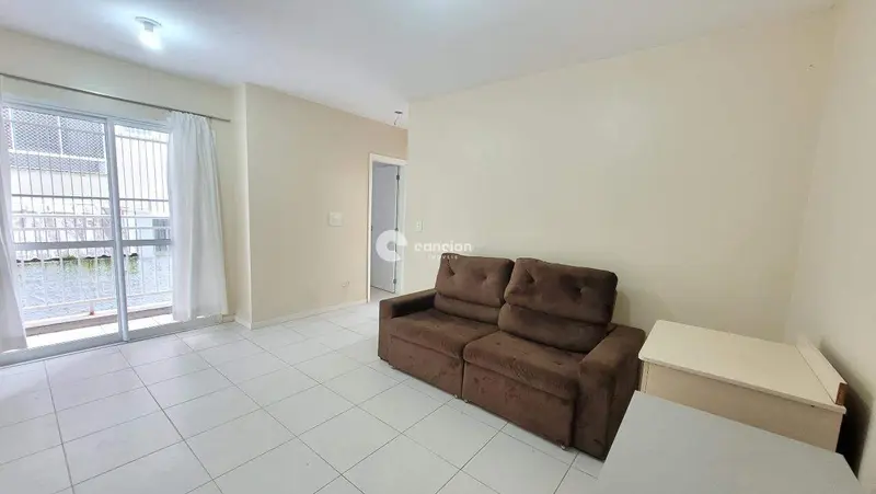 Apartamento à venda no Camobi: 