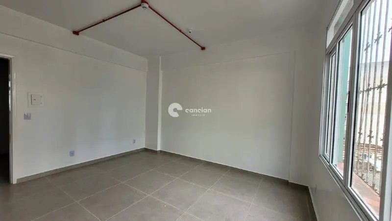 Sala Comercial para aluguel no Centro: 
