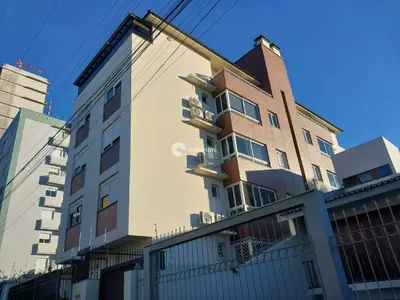 Apartamento à venda no Menino Jesus: 