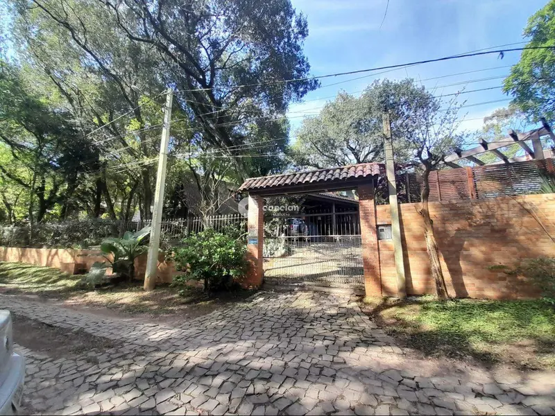 Casa à venda no Balneário Lermen: 