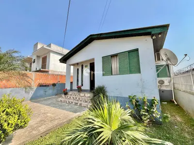 Casa à venda no Lorenzi: 
