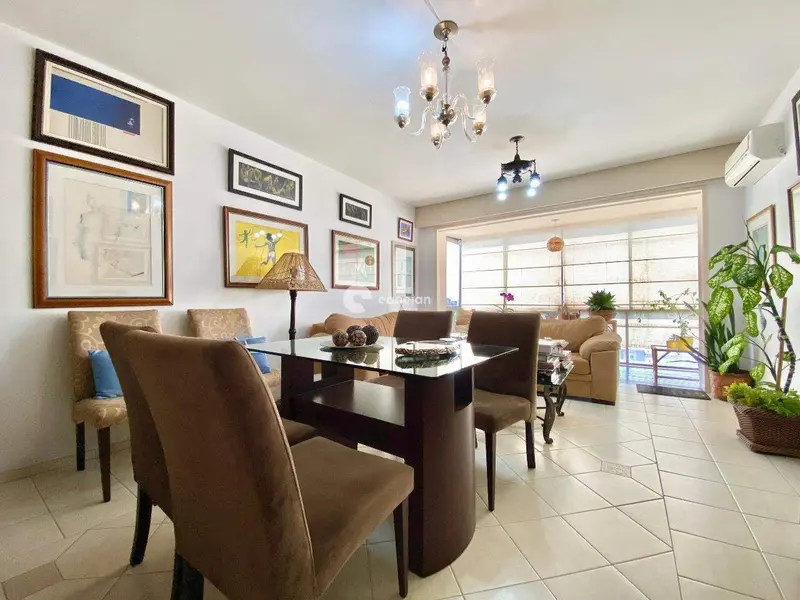 Apartamento à venda no Centro: 