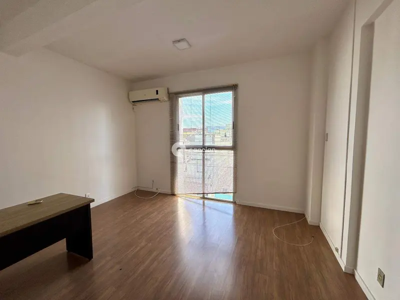 Sala Comercial à venda no Bonfim: 