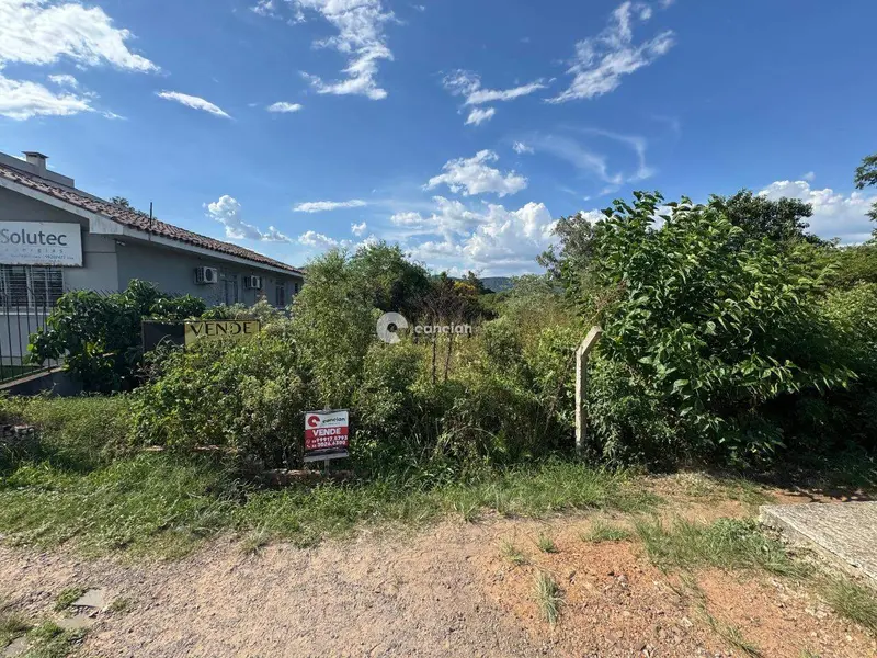 Terreno Comercial à venda no Camobi: 