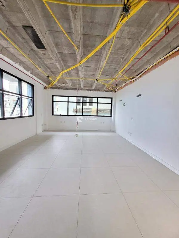 Sala Comercial para aluguel no Centro: 