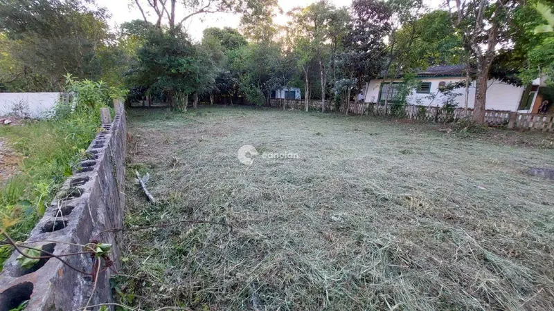 Terreno à venda no Caturrita: