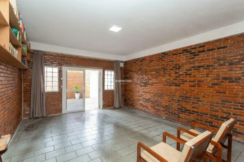 Casa à venda no São João: 