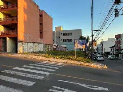 Terreno à venda no Nossa Senhora de Fátima: 
