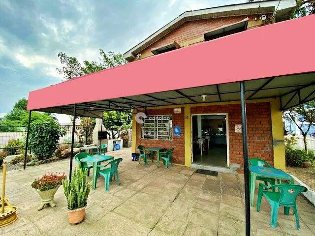 Sobrado à venda no Dom Antônio Reis: 