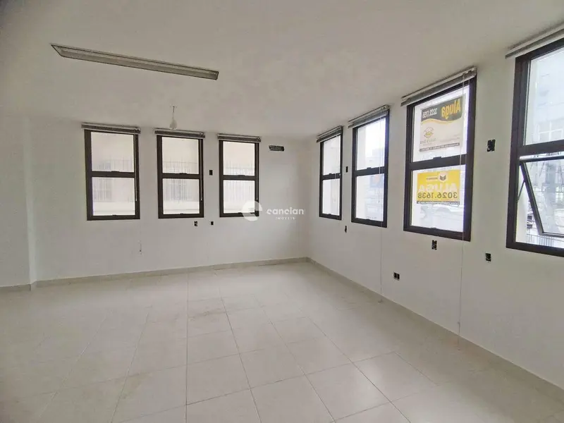 Sala Comercial para aluguel no Centro: 