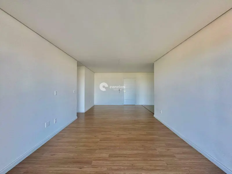Apartamento à venda no Camobi: 