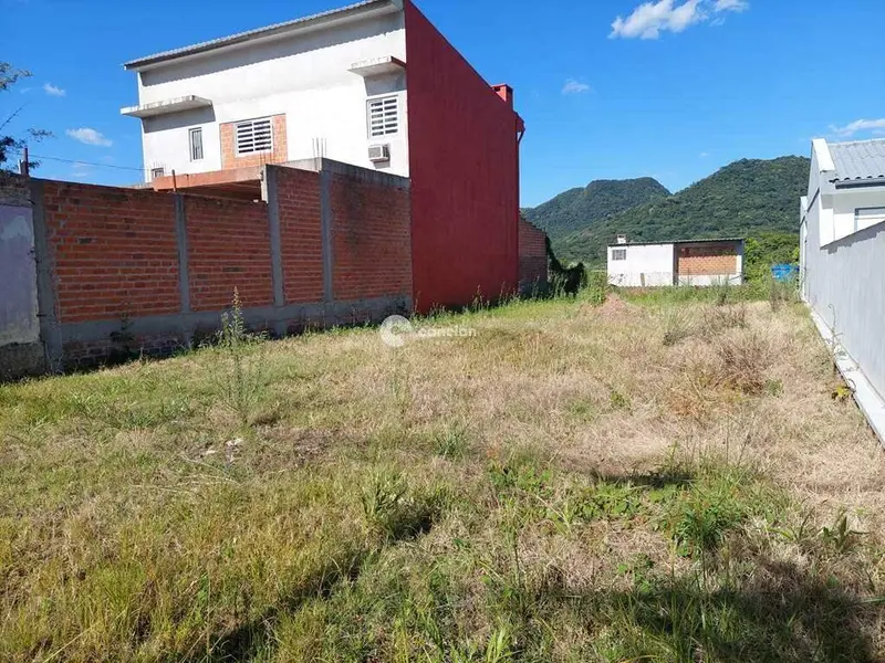 Terreno à venda no Presidente João Goulart: 