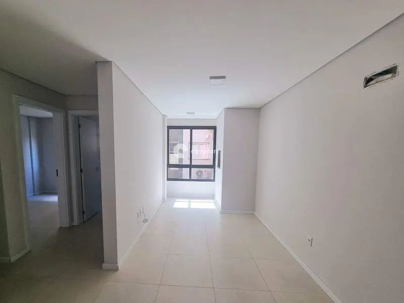 Apartamento à venda no Camobi: 
