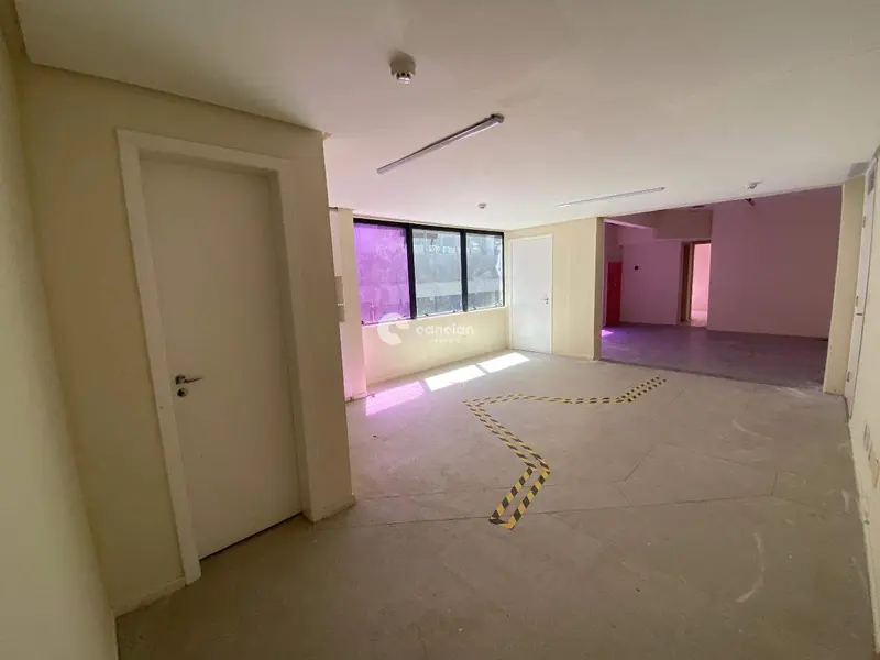 Sala Comercial à venda no Centro: 