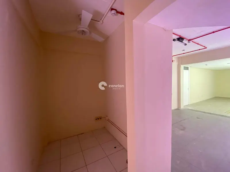 Sala Comercial à venda no Centro: 