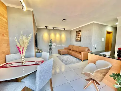 Apartamento à venda no Dom Antônio Reis: 