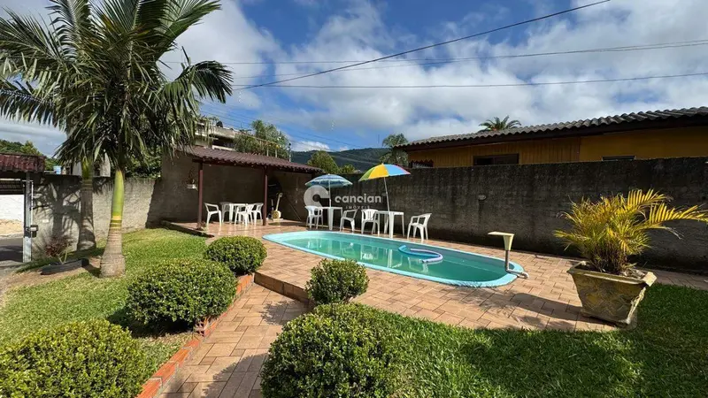 Casa à venda no Chácara das Flores: 