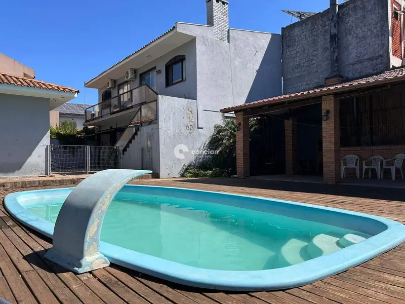 Casa à venda no Dom Antônio Reis: 