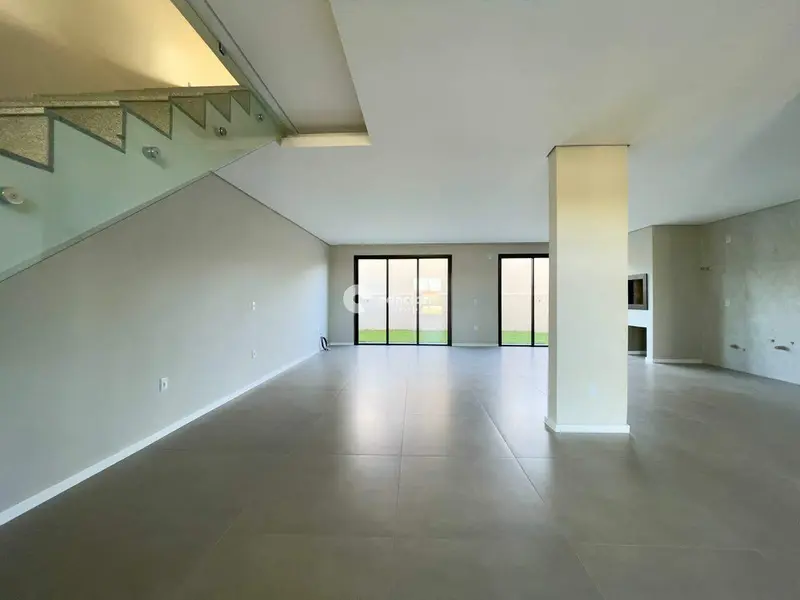 Casa de Condomínio à venda no Camobi: 