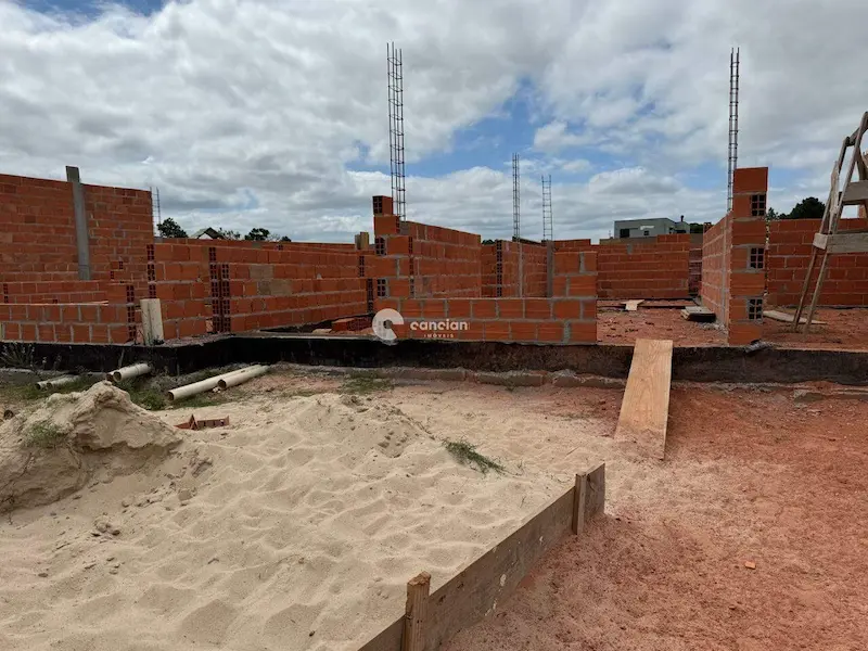 Casa à venda no Pinheiro Machado: 